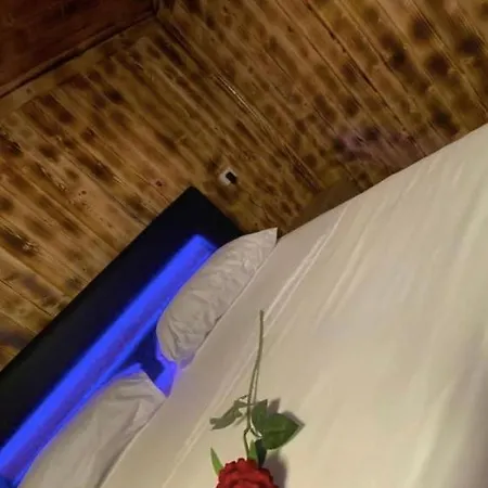 بيت شباب Kukaj *