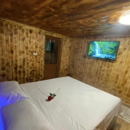 Kukaj * فالبني