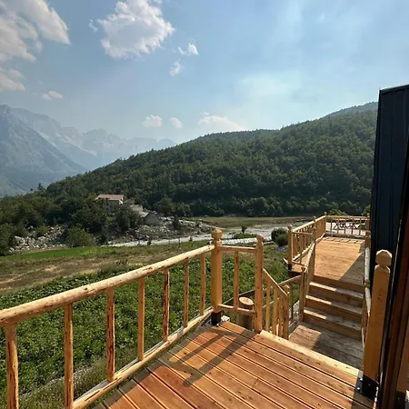 Kukaj بيت شباب