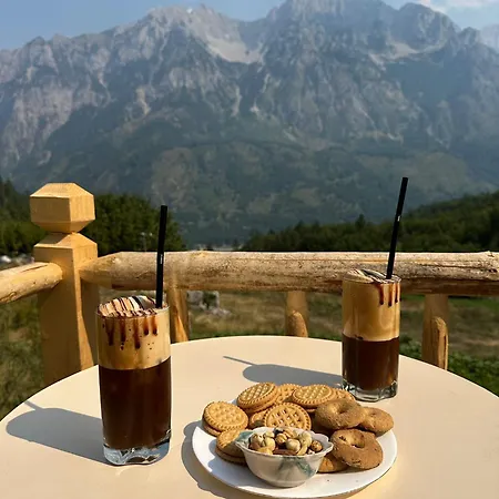 بيت شباب Kukaj