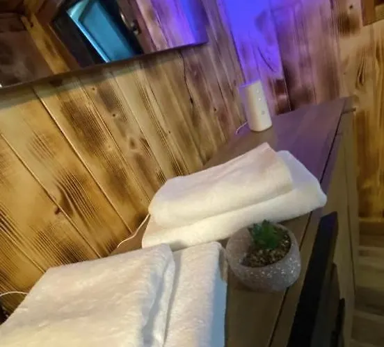 Kukaj 旅馆 瓦勒博内