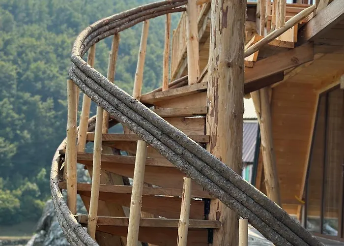 旅馆 Kukaj 瓦勒博内