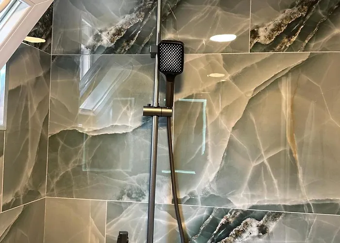 Kukaj 旅馆 瓦勒博内